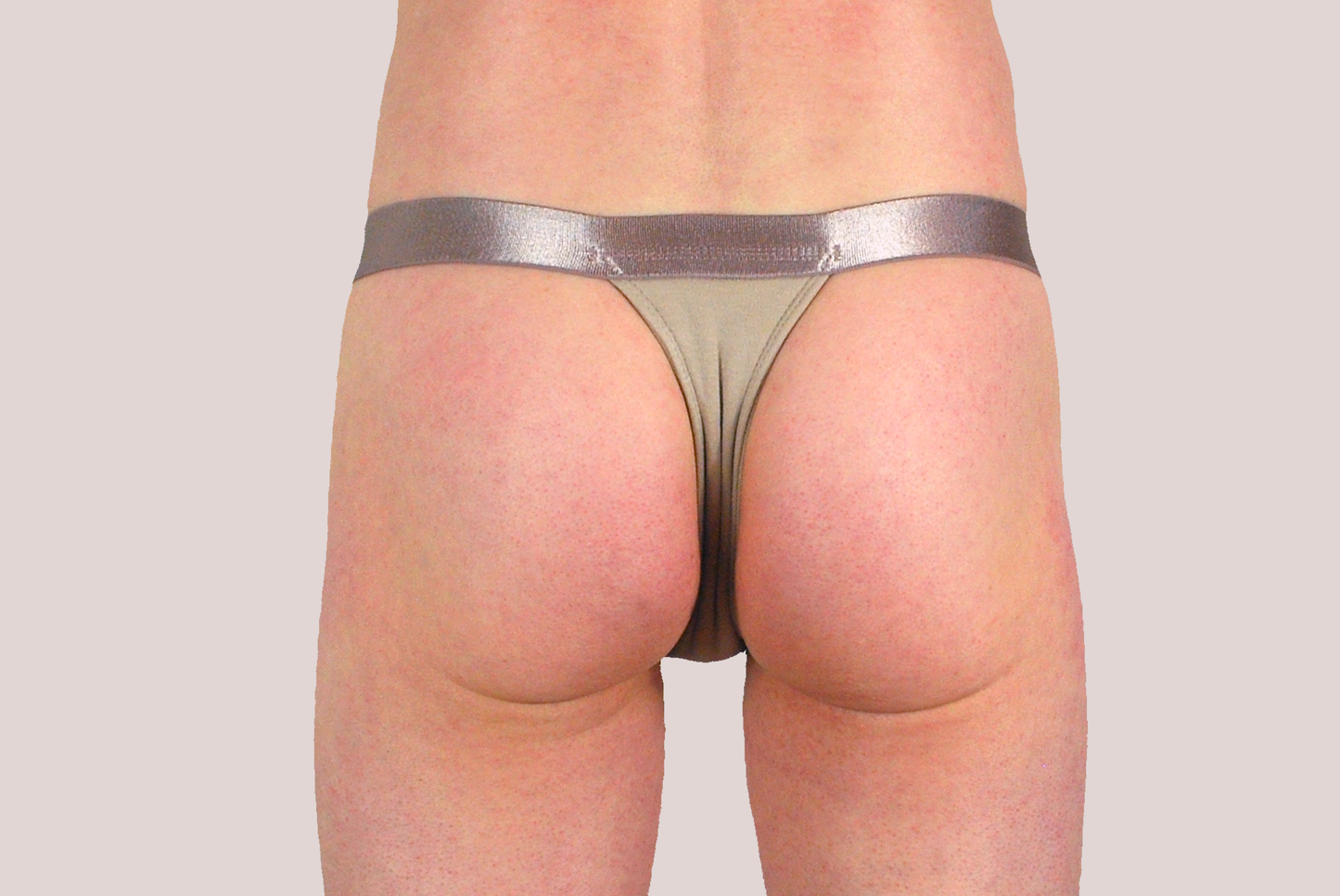 ESSENTIAL TUCK THONG / NUDE BEIGE