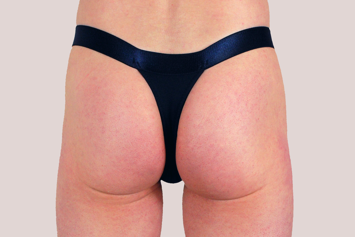 EVERYDAY LUXE TUCK THONG / BLACK