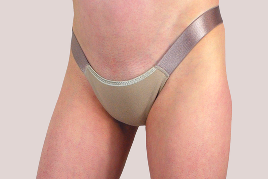 ESSENTIAL TUCK THONG / NUDE BEIGE