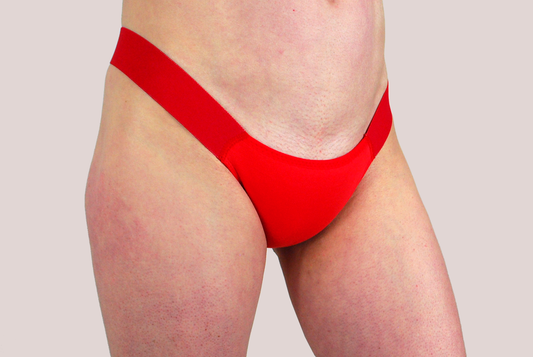 ESSENTIAL TUCK THONG / RED
